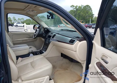 2007 Cadillac Escalade Standard из США, поврежденный, VIN 1GYFK63807R390817